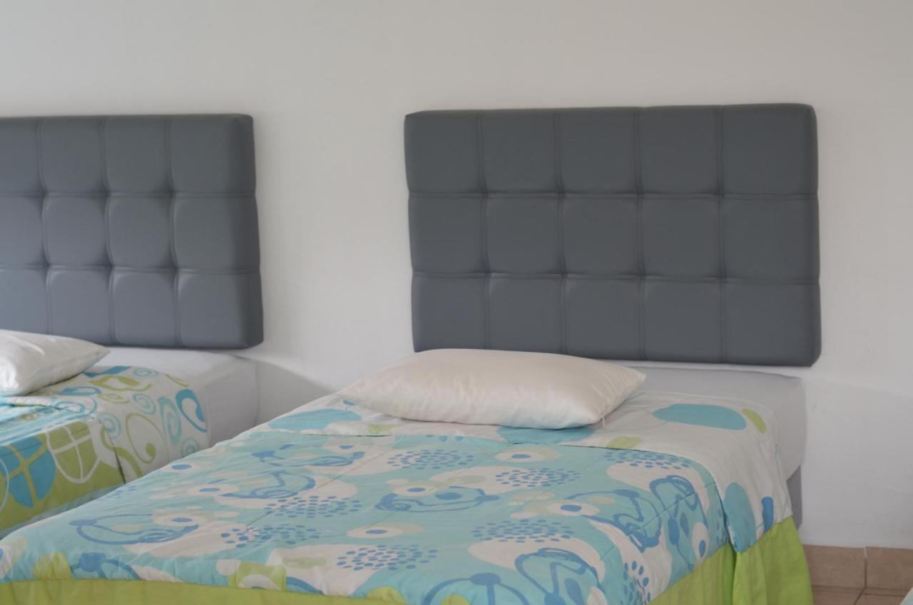 Hostal Siberia קואנקה מראה חיצוני תמונה
